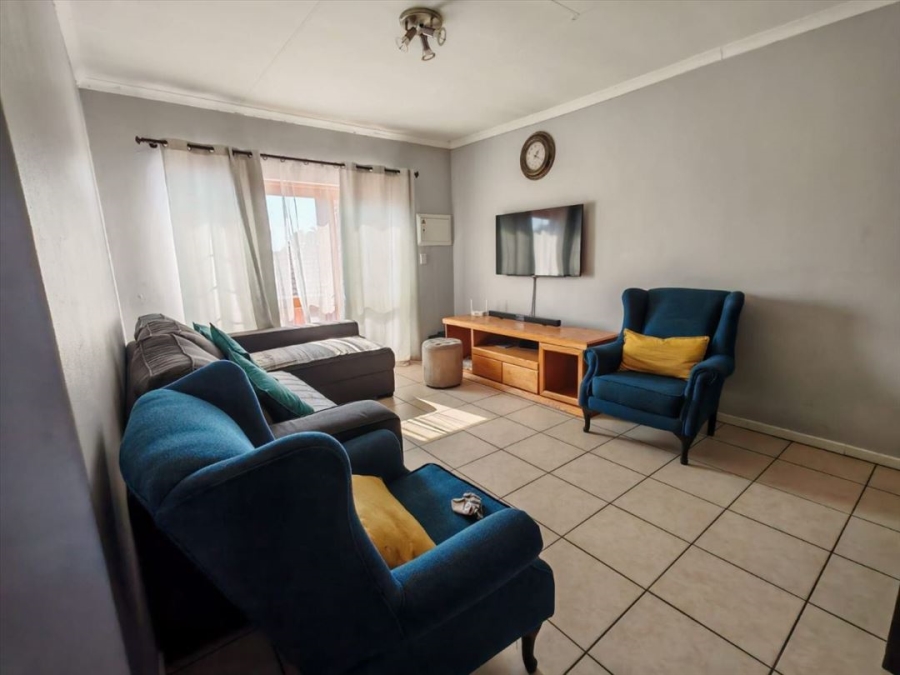 3 Bedroom Property for Sale in Glen Marais Gauteng