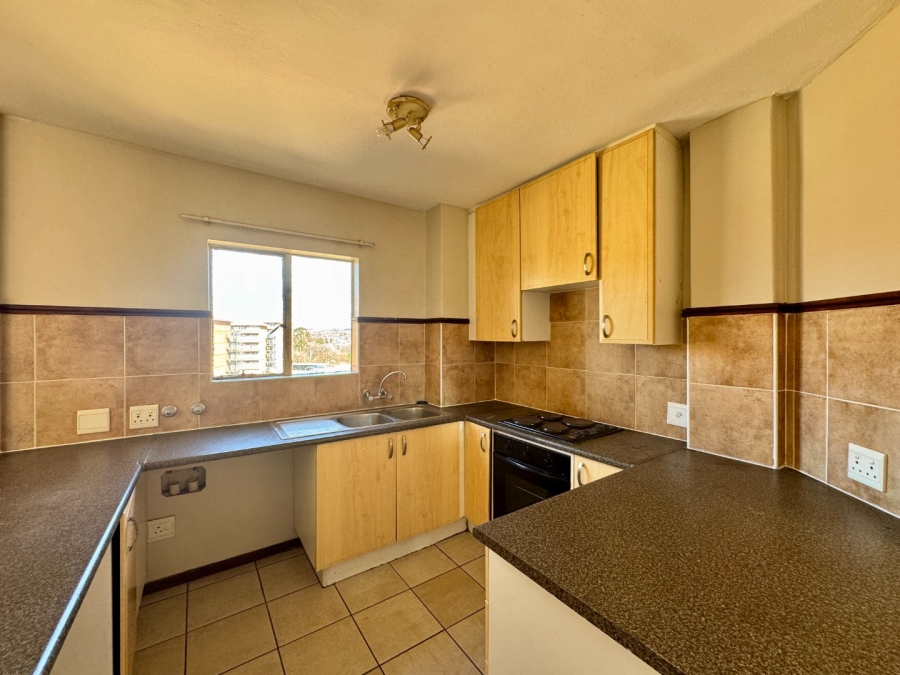 3 Bedroom Property for Sale in Die Hoewes Gauteng