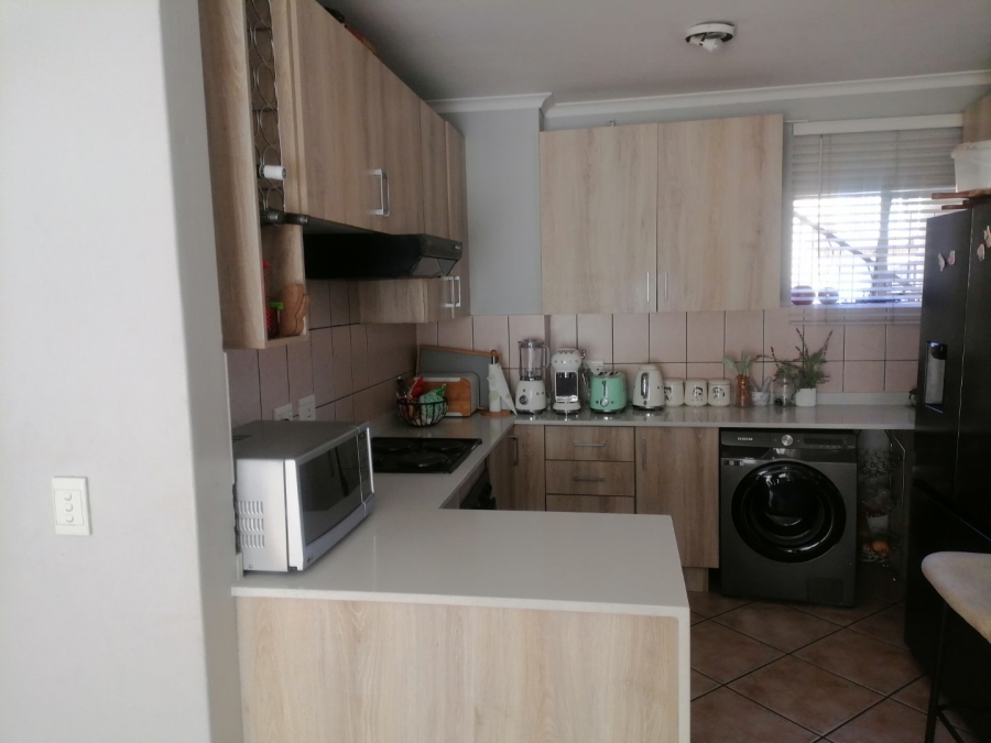 2 Bedroom Property for Sale in Witfield Gauteng