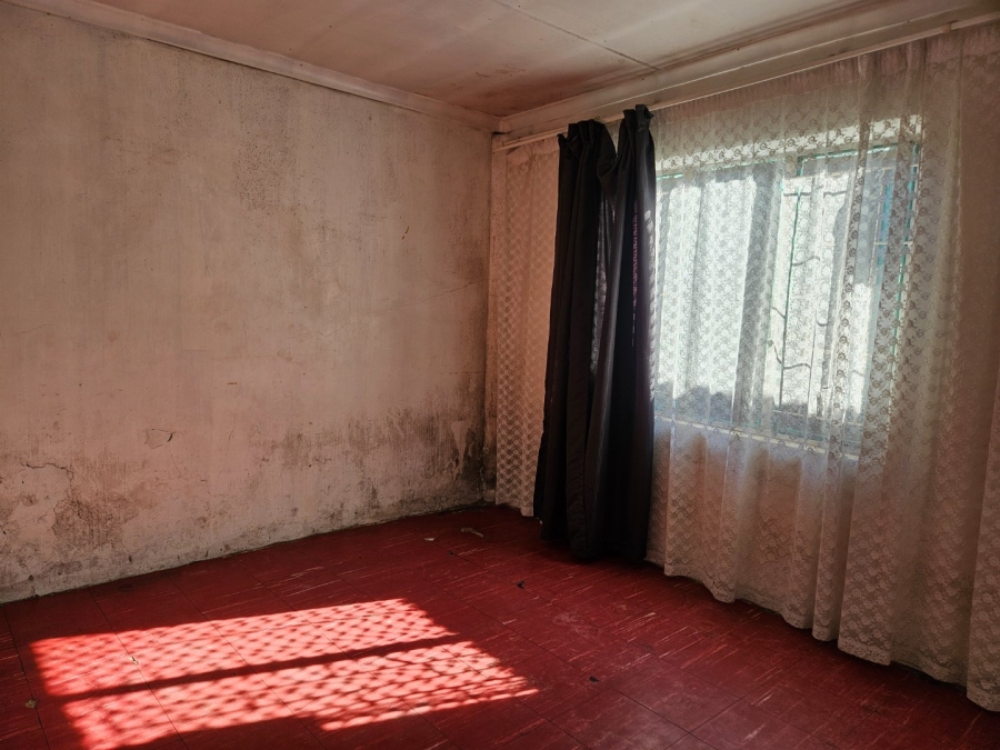 2 Bedroom Property for Sale in Daveyton Gauteng