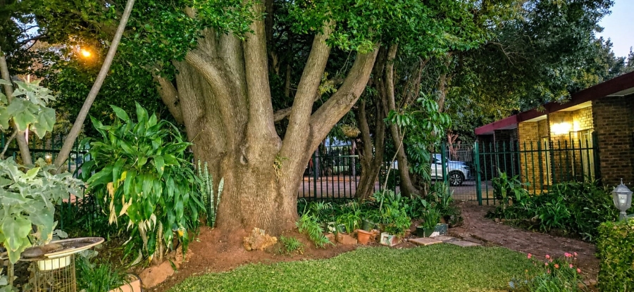 5 Bedroom Property for Sale in Murrayfield Gauteng