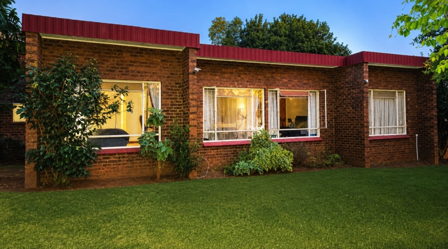 5 Bedroom Property for Sale in Murrayfield Gauteng