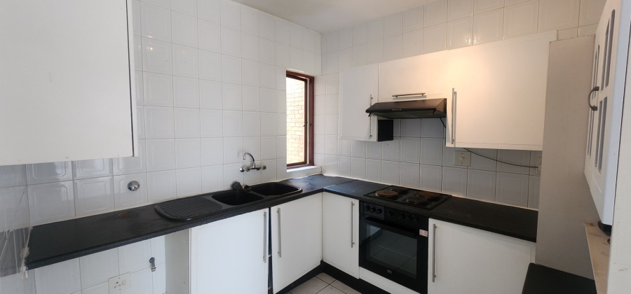 To Let 3 Bedroom Property for Rent in Bassonia Gauteng