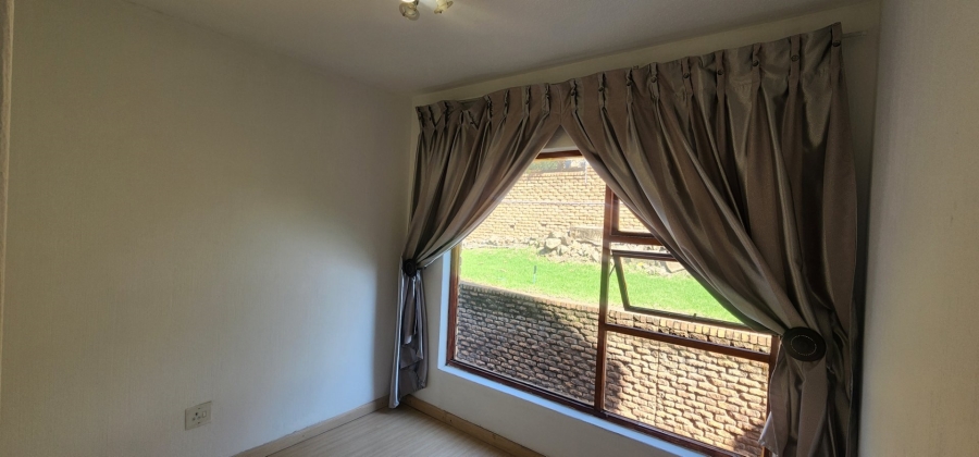 To Let 3 Bedroom Property for Rent in Bassonia Gauteng