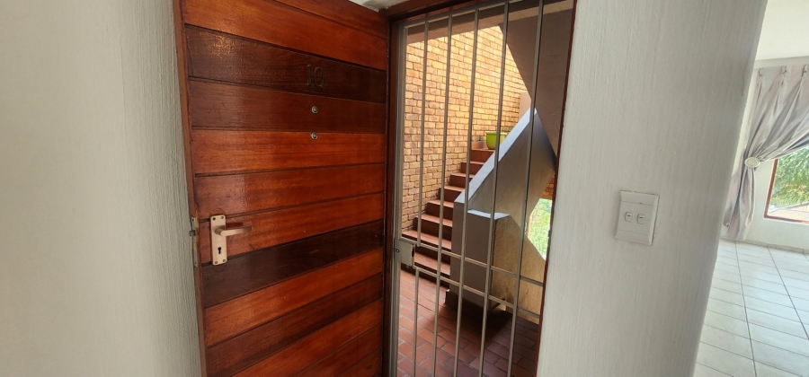 To Let 3 Bedroom Property for Rent in Bassonia Gauteng