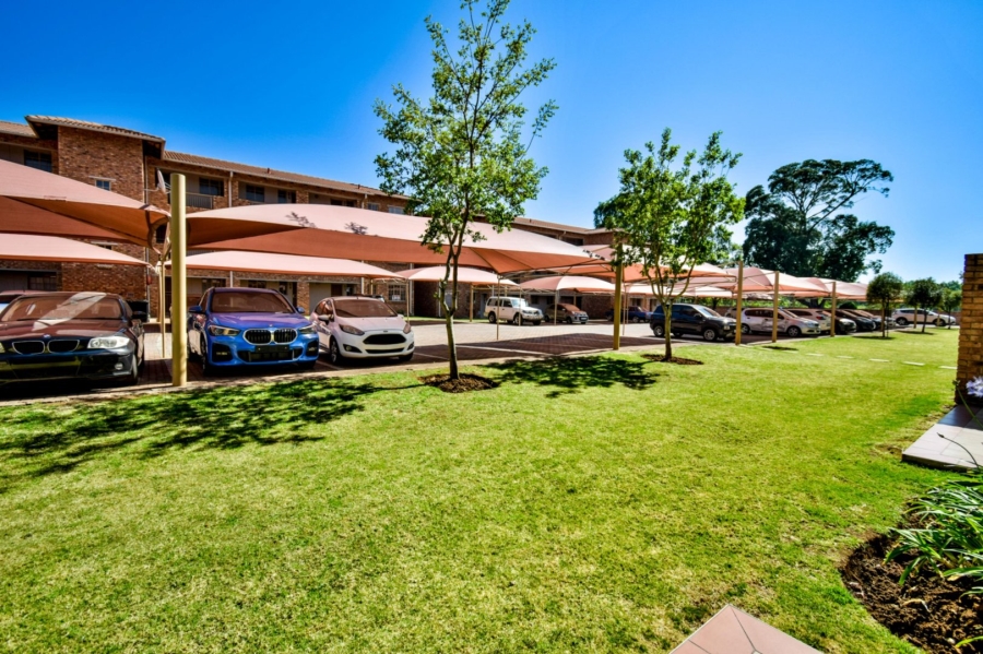 2 Bedroom Property for Sale in Hughes Gauteng