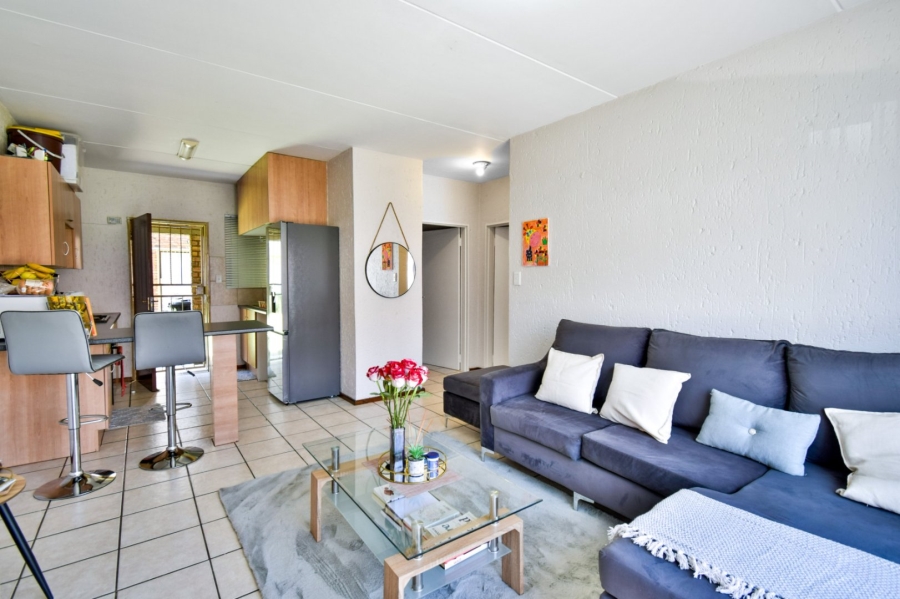2 Bedroom Property for Sale in Hughes Gauteng