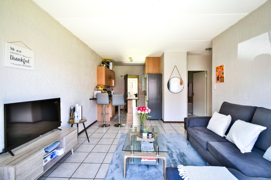 2 Bedroom Property for Sale in Hughes Gauteng