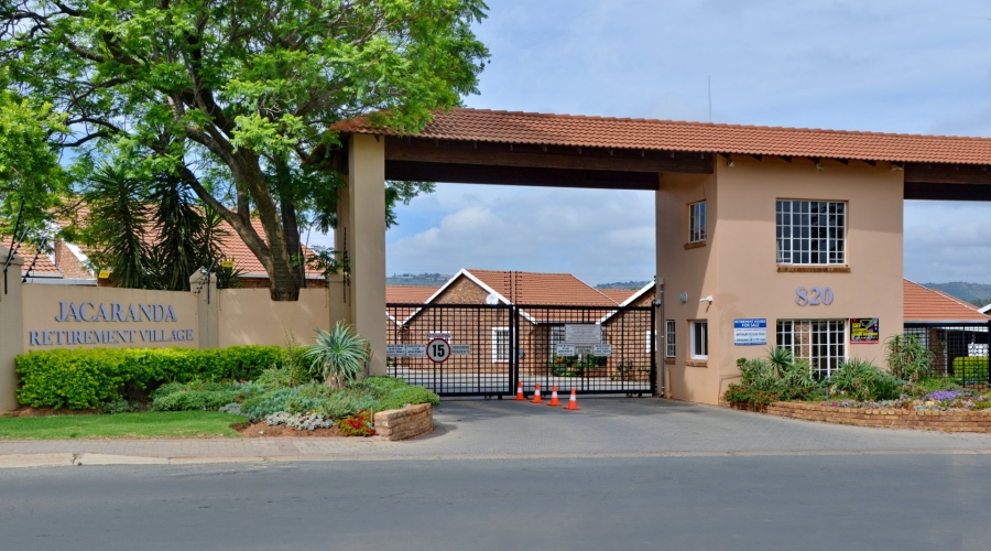 To Let 2 Bedroom Property for Rent in Honeydew Grove Gauteng