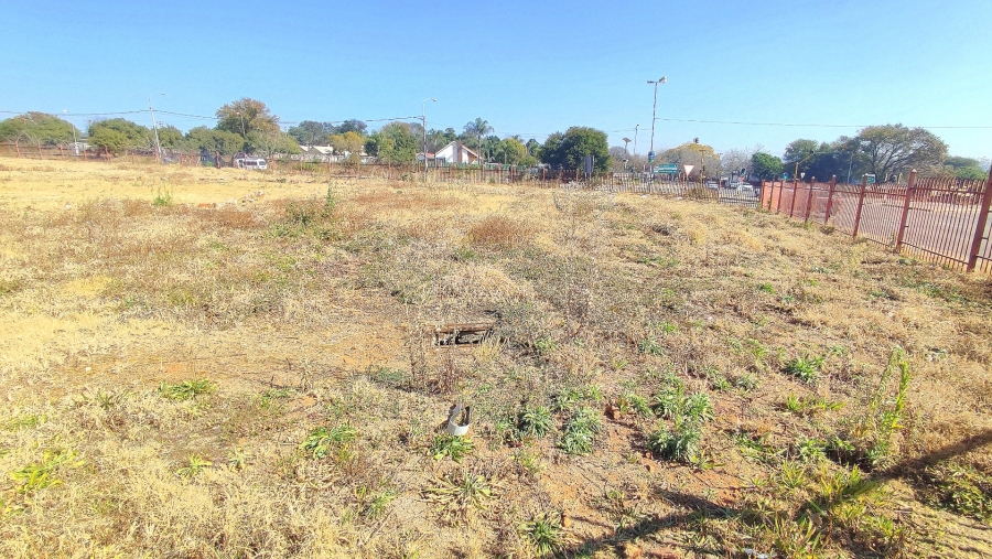 Commercial Property for Sale in Eldoraigne Gauteng