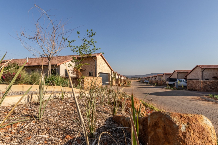 To Let 3 Bedroom Property for Rent in Avianto Estates Gauteng