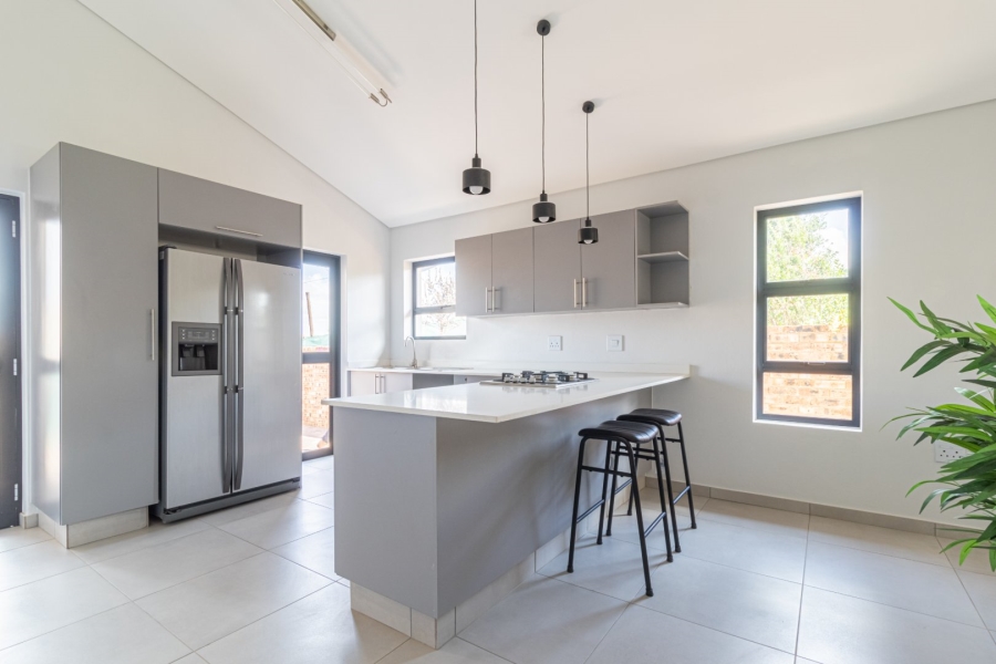 To Let 3 Bedroom Property for Rent in Avianto Estates Gauteng