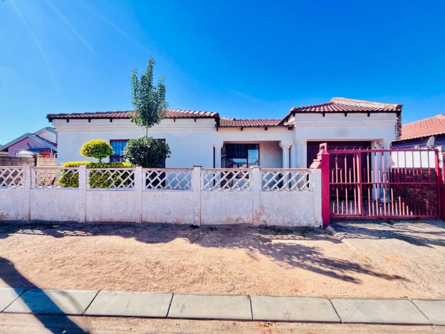 3 Bedroom Property for Sale in Soshanguve East Ext 5 Gauteng