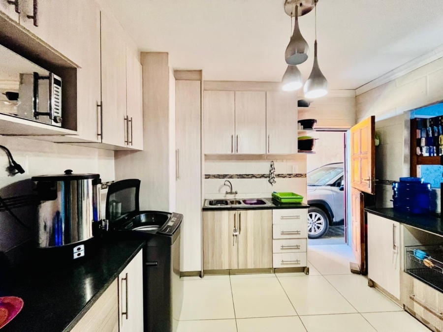 3 Bedroom Property for Sale in Soshanguve East Ext 5 Gauteng