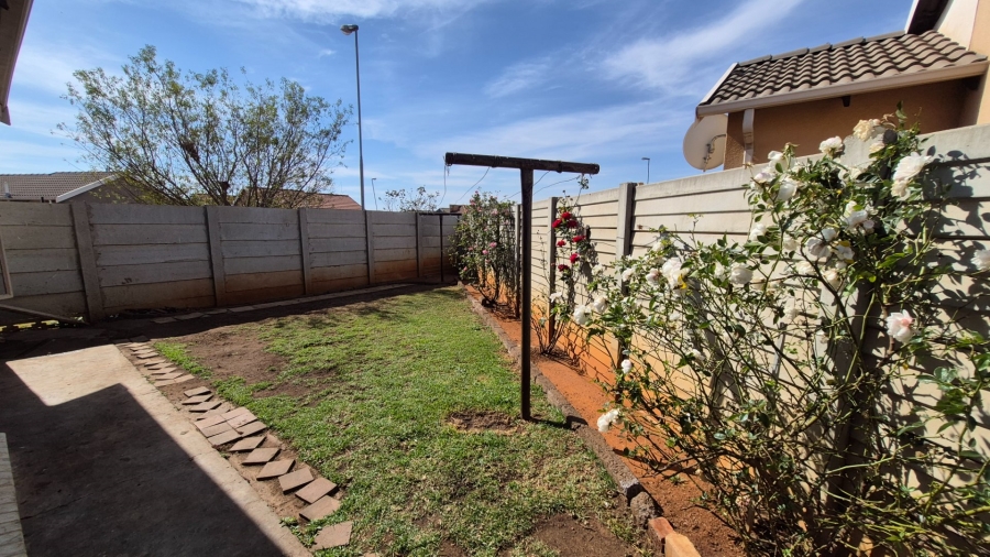 2 Bedroom Property for Sale in Sky City Gauteng
