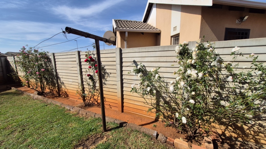 2 Bedroom Property for Sale in Sky City Gauteng