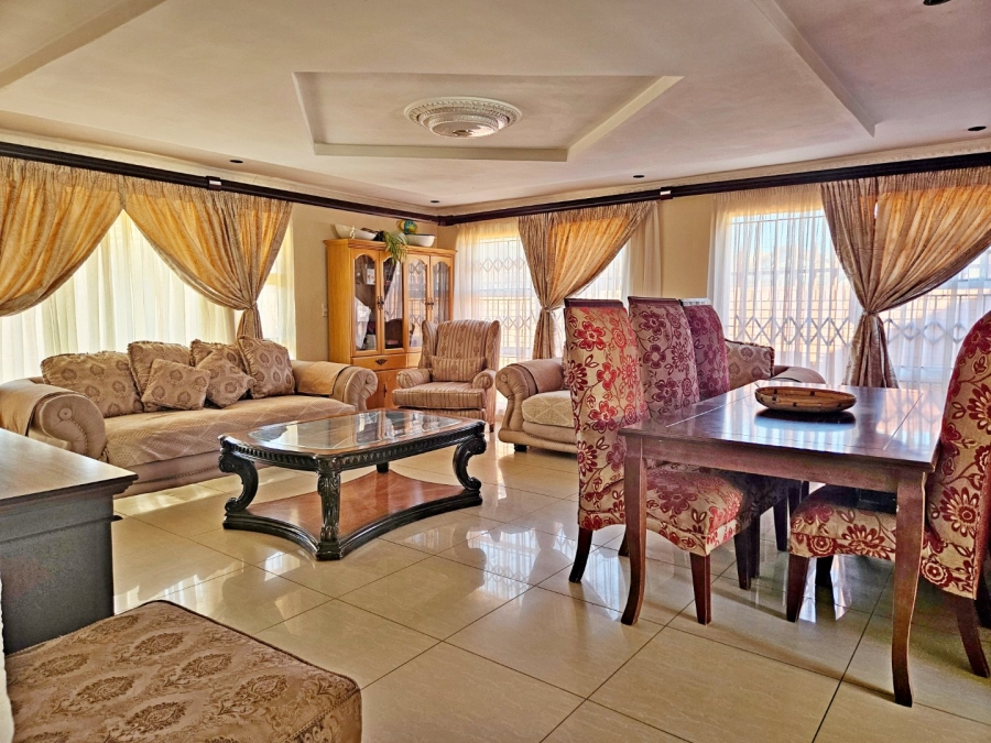 3 Bedroom Property for Sale in Ebony Park Gauteng