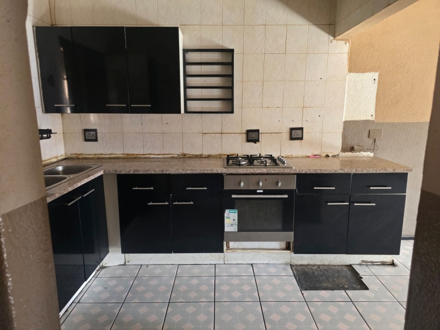 2 Bedroom Property for Sale in Ravensklip Gauteng