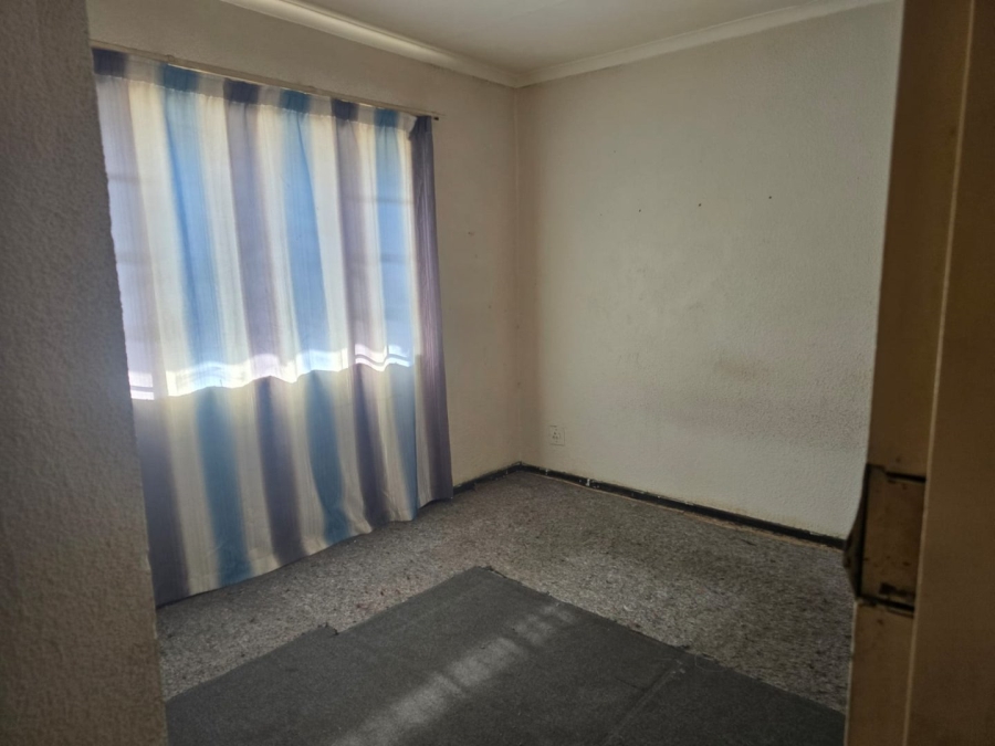 2 Bedroom Property for Sale in Ravensklip Gauteng