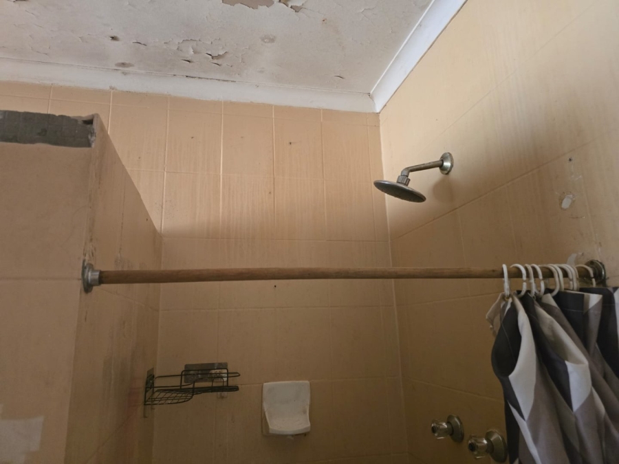 2 Bedroom Property for Sale in Ravensklip Gauteng
