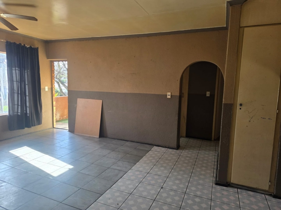 2 Bedroom Property for Sale in Ravensklip Gauteng
