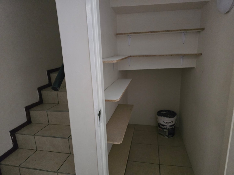 2 Bedroom Property for Sale in Marlands Gauteng