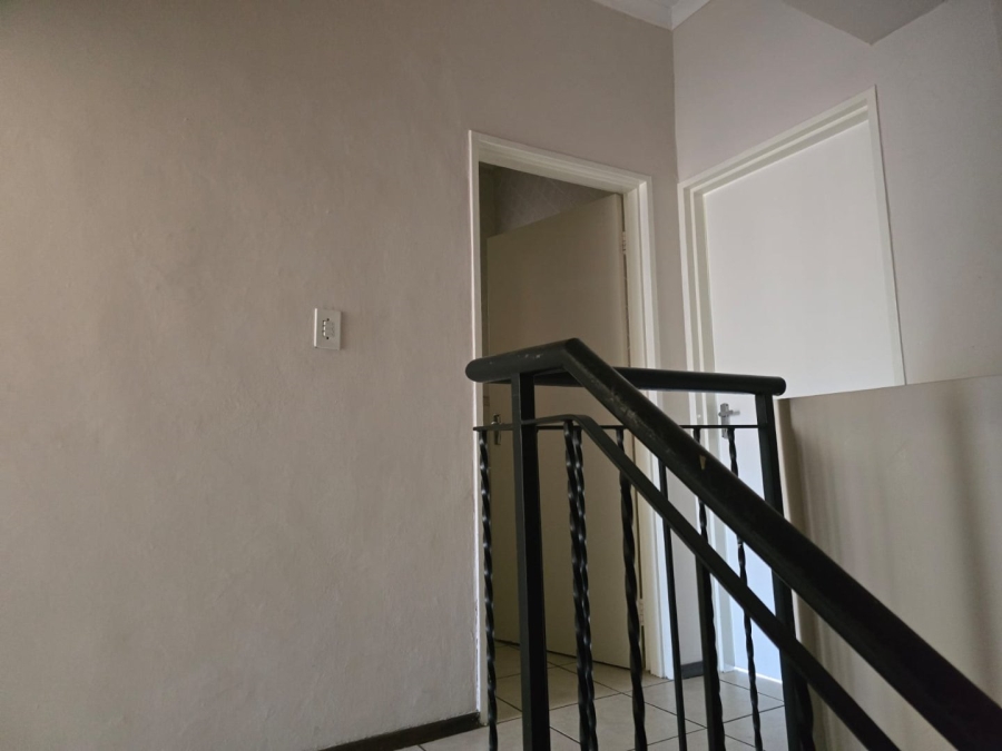 2 Bedroom Property for Sale in Marlands Gauteng