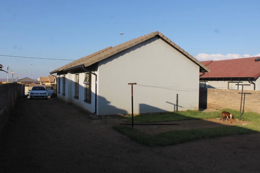 3 Bedroom Property for Sale in Toekomsrus Gauteng