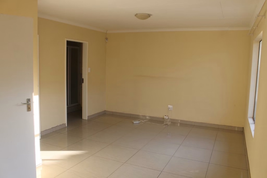 3 Bedroom Property for Sale in Toekomsrus Gauteng