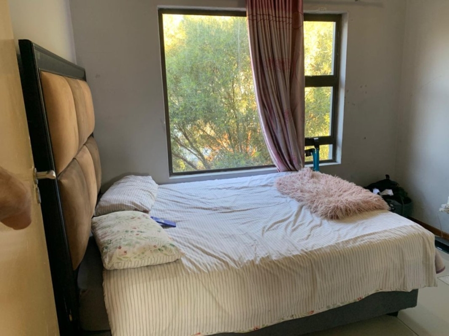 2 Bedroom Property for Sale in Waterstone Park Gauteng