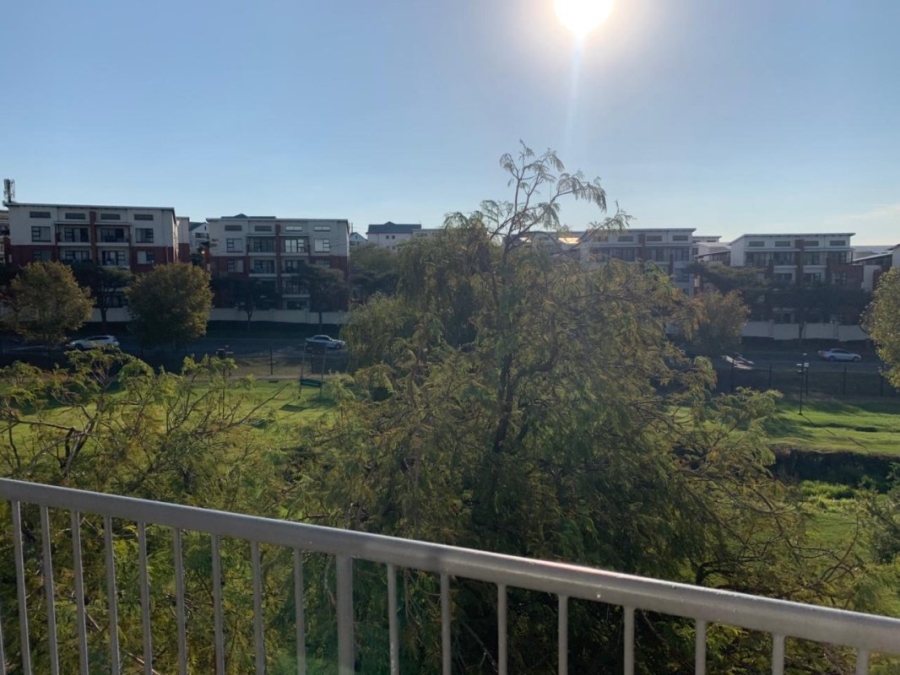 2 Bedroom Property for Sale in Waterstone Park Gauteng