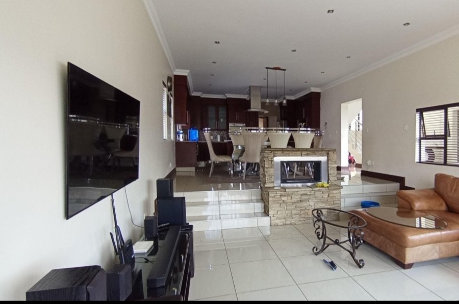 4 Bedroom Property for Sale in Blue Valley Golf Estate Gauteng