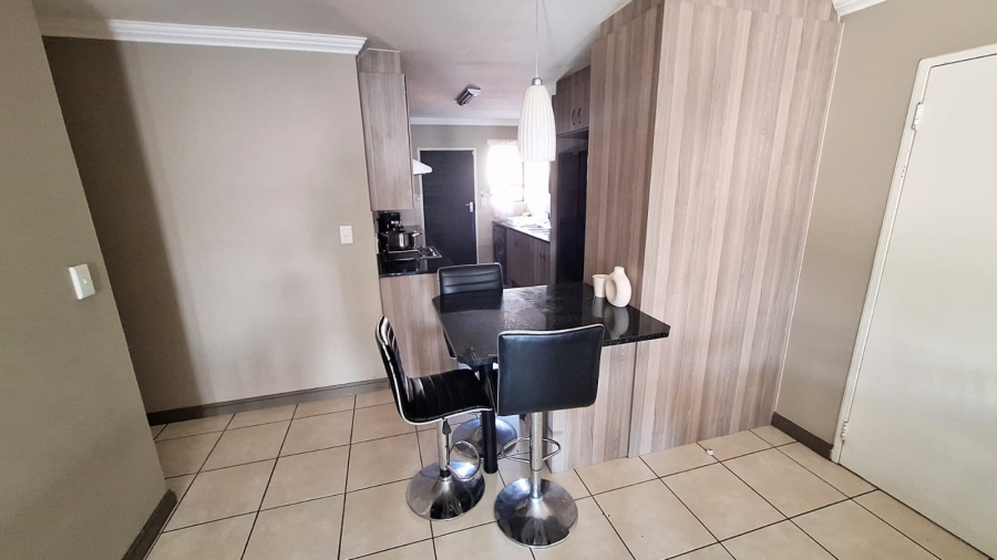 3 Bedroom Property for Sale in Amberfield Valley Gauteng