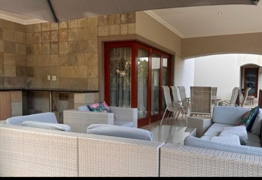 6 Bedroom Property for Sale in Blue Valley Golf Estate Gauteng