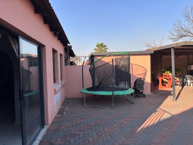 3 Bedroom Property for Sale in Danville Gauteng