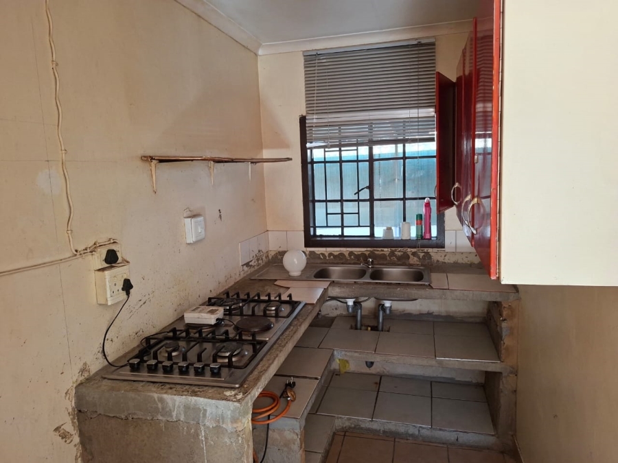 2 Bedroom Property for Sale in Elandspoort Gauteng