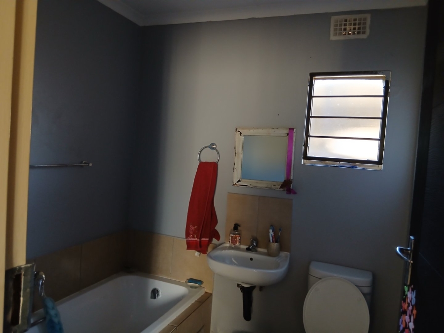 3 Bedroom Property for Sale in Sky City Gauteng