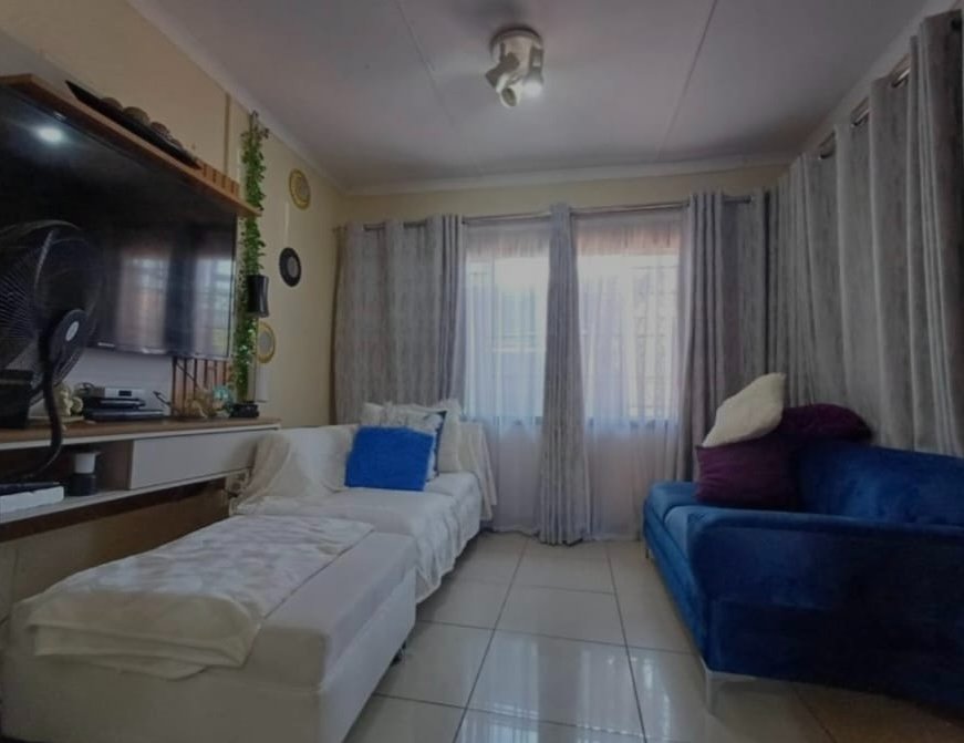 2 Bedroom Property for Sale in Danville Gauteng