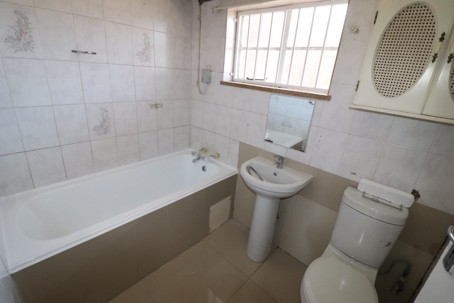 1 Bedroom Property for Sale in Primrose Gauteng