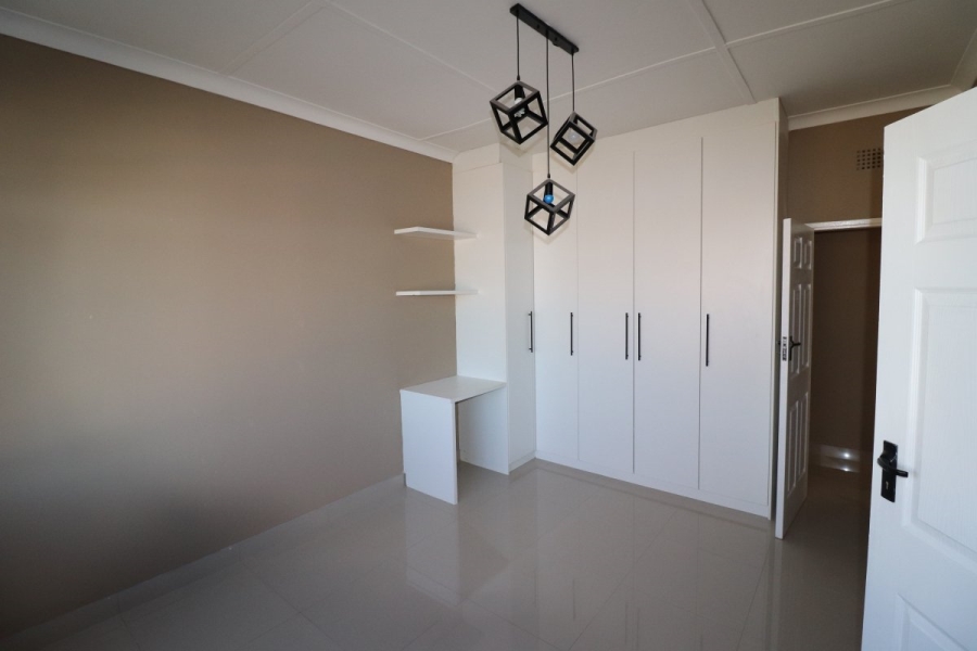 1 Bedroom Property for Sale in Primrose Gauteng