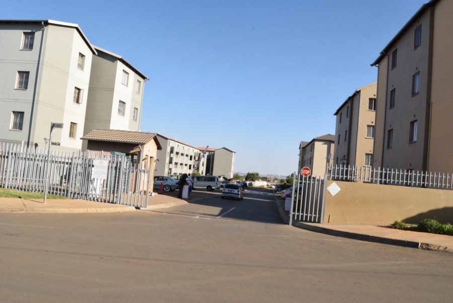 To Let  Bedroom Property for Rent in Jabulani Gauteng