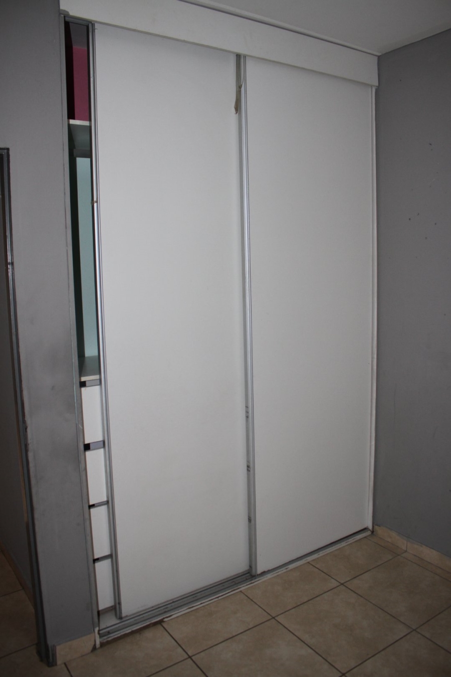 To Let 2 Bedroom Property for Rent in Jabulani Gauteng