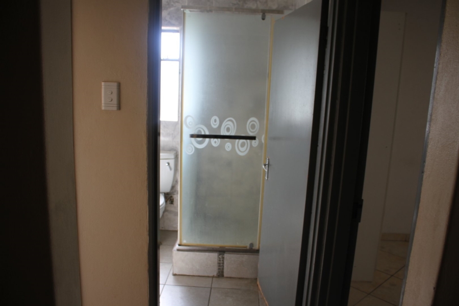 To Let 3 Bedroom Property for Rent in Jabulani Gauteng