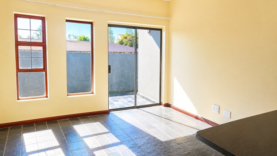 To Let 2 Bedroom Property for Rent in Noordwyk Gauteng
