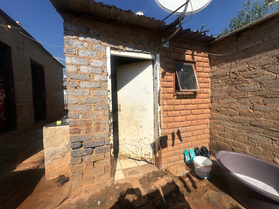 8 Bedroom Property for Sale in Cosmo City Gauteng