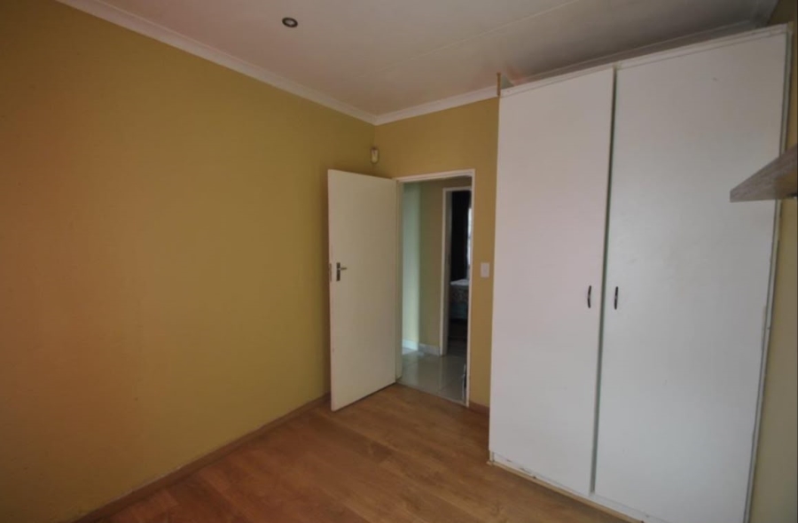 3 Bedroom Property for Sale in Dawn Park Gauteng