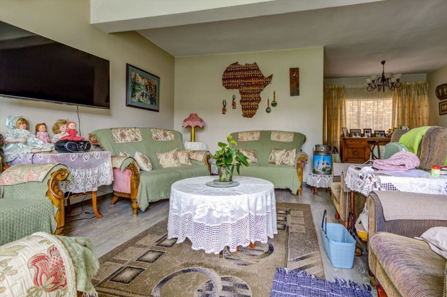2 Bedroom Property for Sale in Kempton Park Central Gauteng