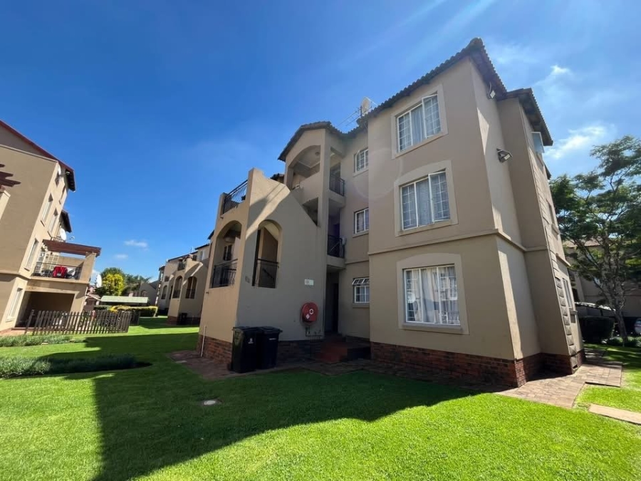 2 Bedroom Property for Sale in Lambton Gauteng