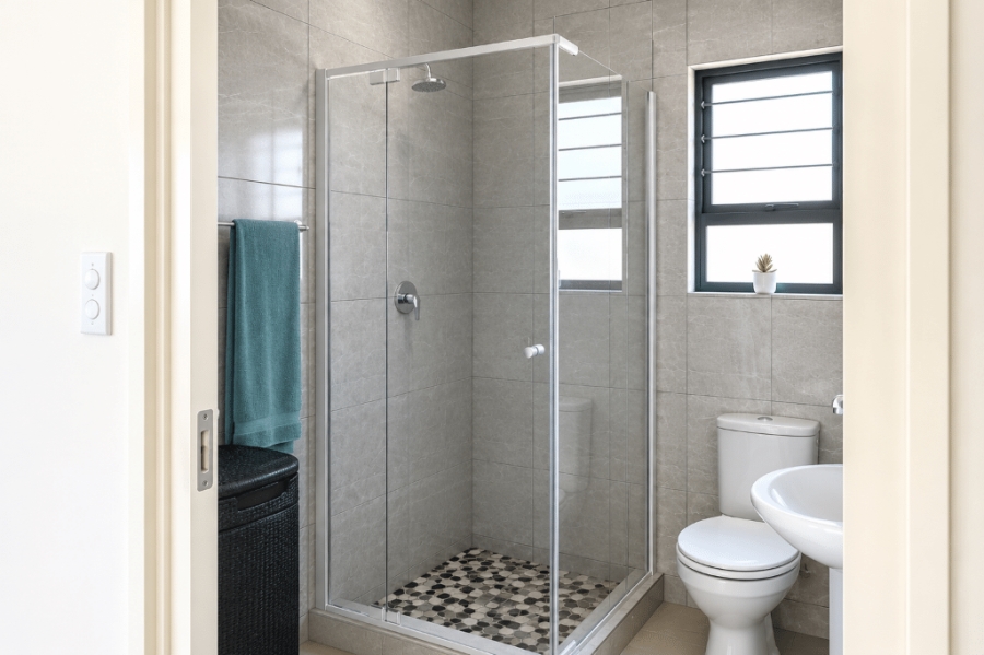 3 Bedroom Property for Sale in Windmill Park Gauteng