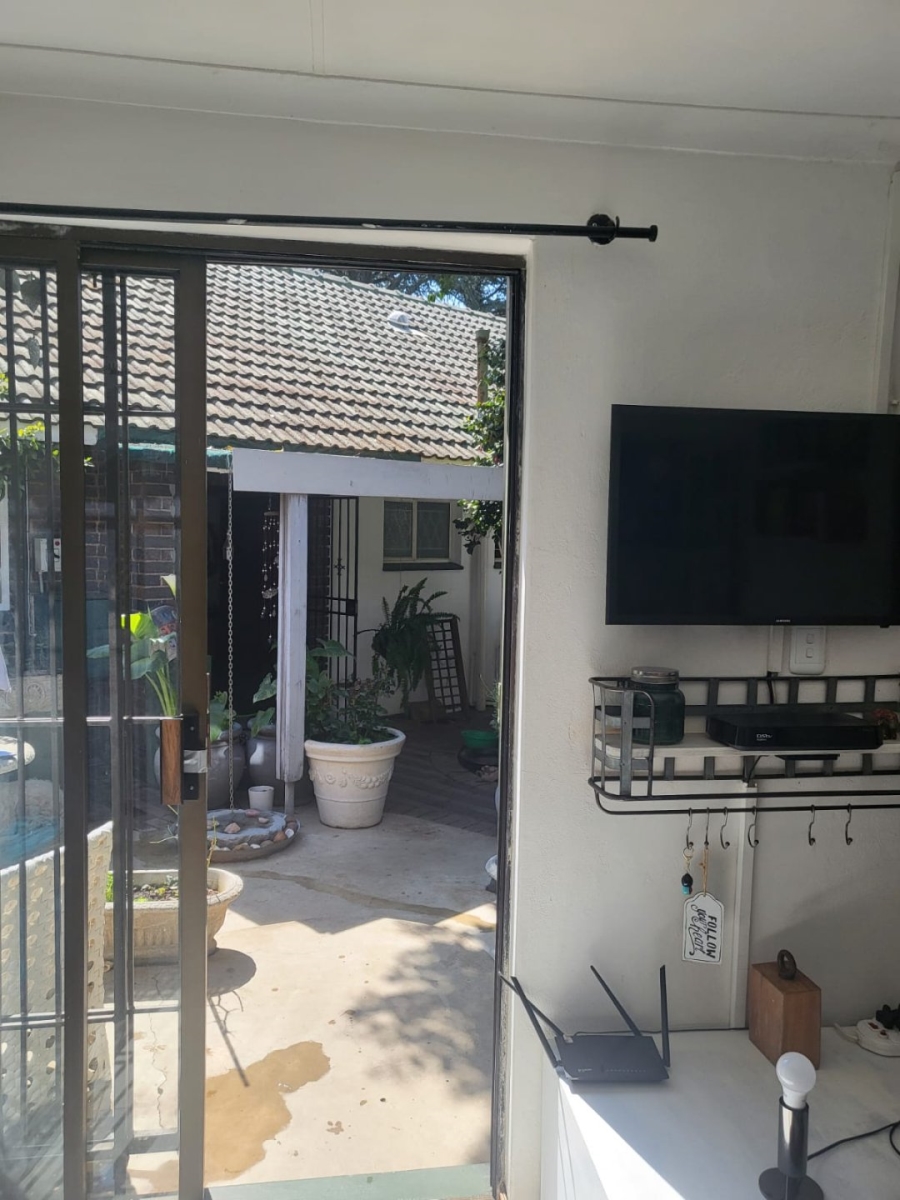 6 Bedroom Property for Sale in Bryanston Gauteng
